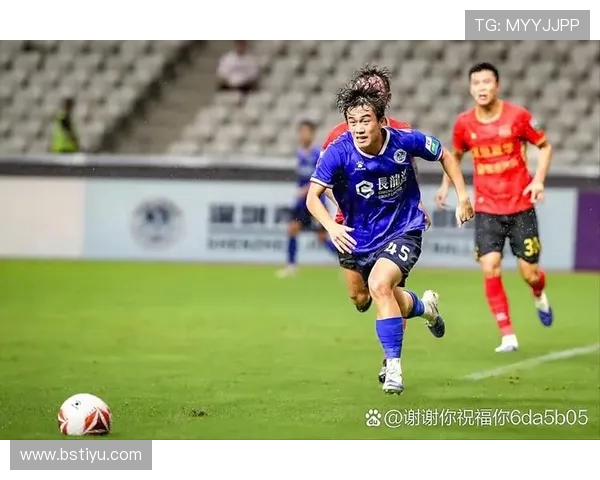 上海嘉定汇龙客场迎战雷速体育合作新球衣精彩首秀 上海嘉定汇龙客场迎战雷速体育合作新球衣精彩首秀