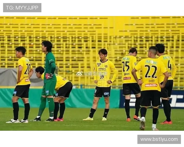 日联杯半场激战 室井彗佑古山兼悟错失良机 大阪樱花0比0横滨FC 日联杯半场激战 室井彗佑古山兼悟错失良机 大阪樱花0比0横滨FC